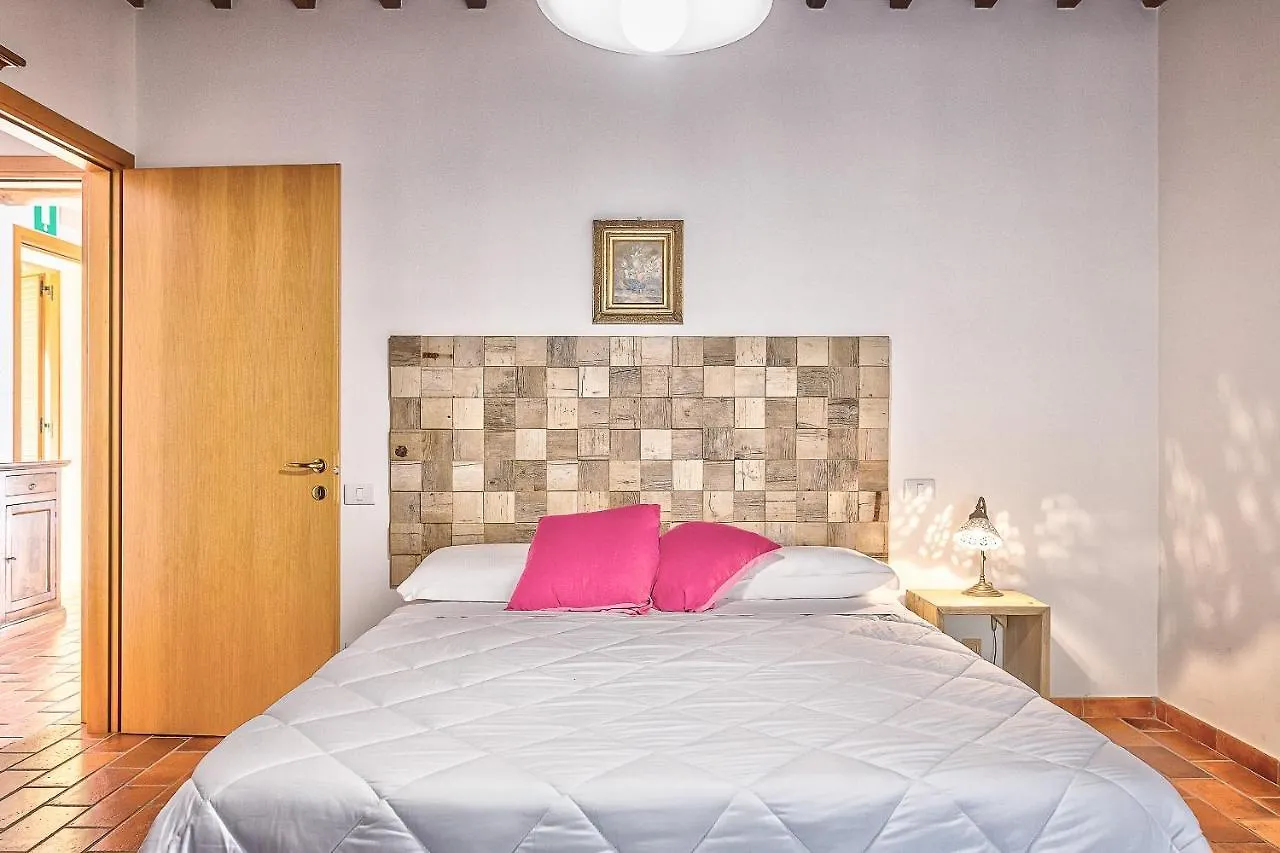 Borgo Del Faggio - Case Vacanza Montepulciano 0*,  Italy