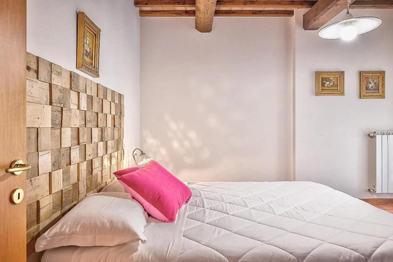 Borgo Del Faggio - Case Vacanza Montepulciano 0*,